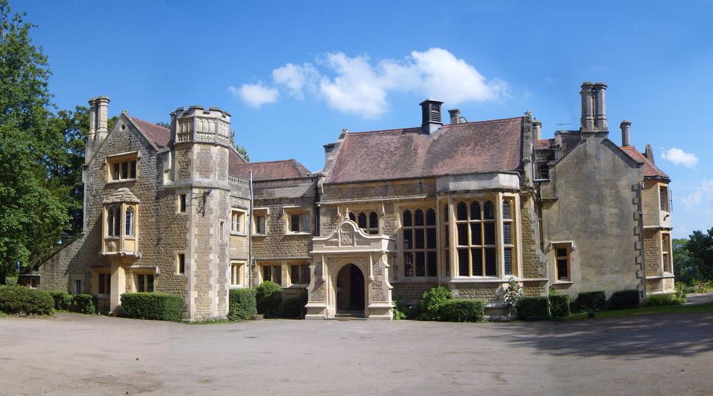 לינה וארוחת בוקר מלקשאם Cleeve House חדר תמונה
