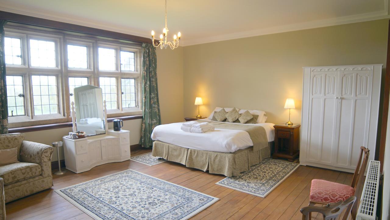 לינה וארוחת בוקר מלקשאם Cleeve House מראה חיצוני תמונה