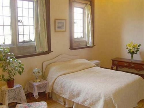 לינה וארוחת בוקר מלקשאם Cleeve House מראה חיצוני תמונה